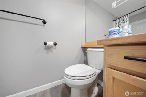 22534 43rd Avenue S Kent WA 98032