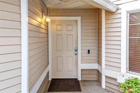 22534 43rd Avenue S Kent WA 98032