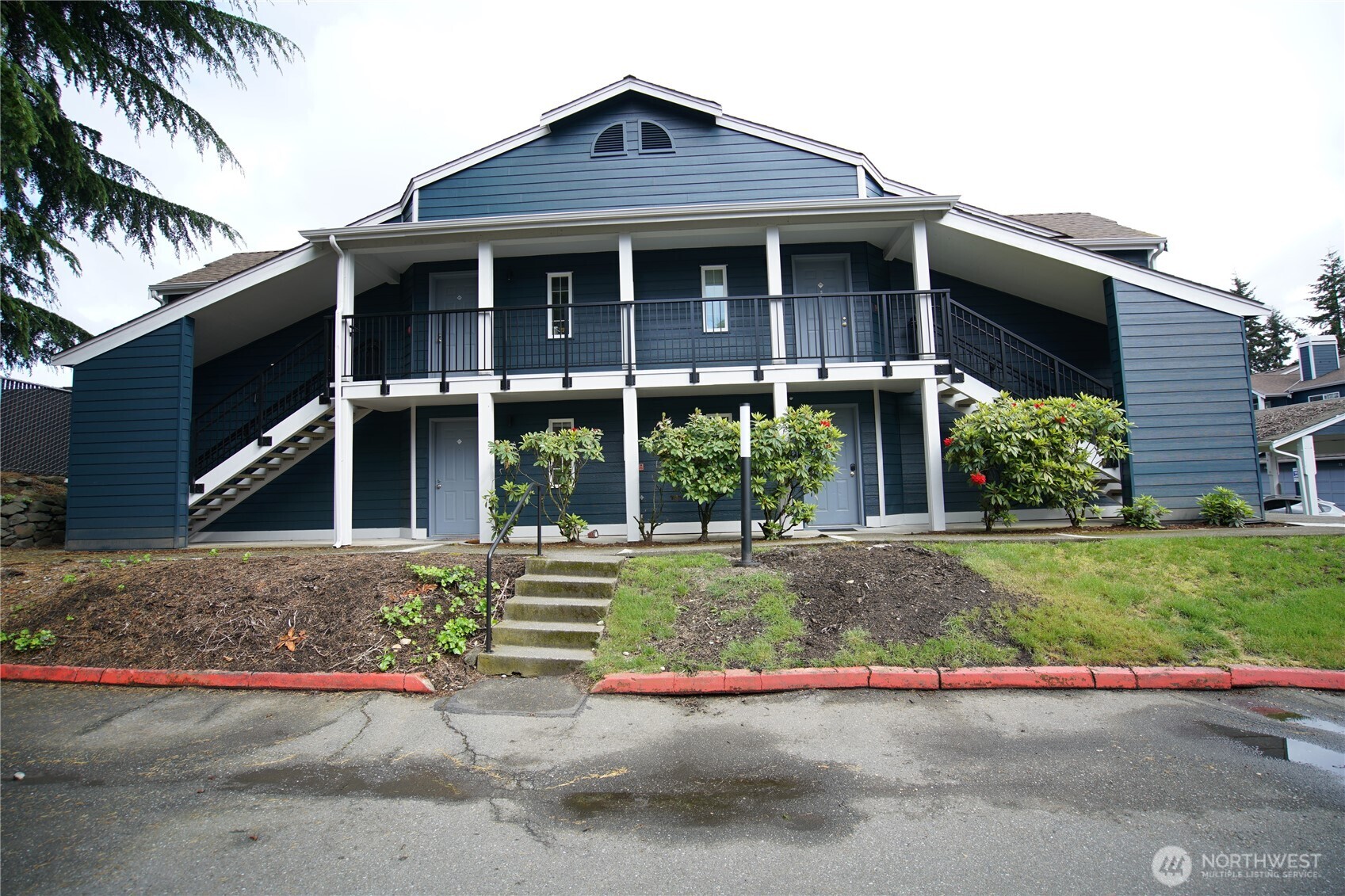 215 SW 100th Street Everett WA 98201