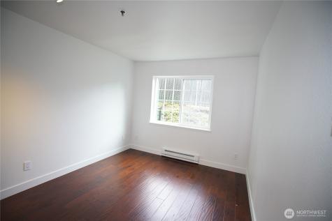 215 SW 100th Street Everett WA 98201