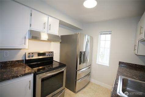 215 SW 100th Street Everett WA 98201