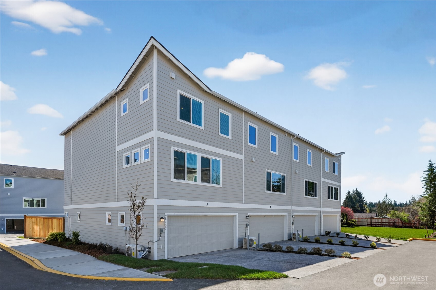 9811 31st Avenue SE Everett WA 98208