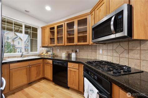 1947 NE Killian Lane Issaquah WA 98029