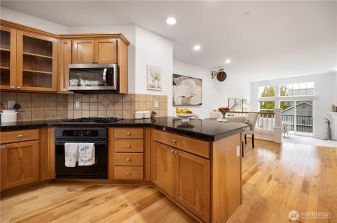 1947 NE Killian Lane Issaquah WA 98029