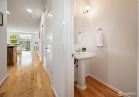 1947 NE Killian Lane Issaquah WA 98029
