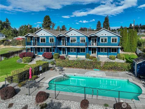 744 Wapato Way Manson WA 98831