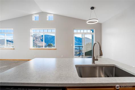 744 Wapato Way Manson WA 98831