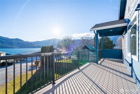 744 Wapato Way Manson WA 98831