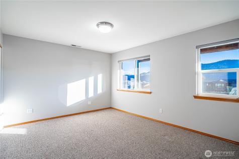 744 Wapato Way Manson WA 98831