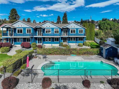 744 Wapato Way Manson WA 98831