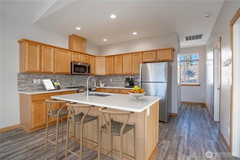 744 Wapato Way Manson WA 98831