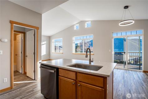 744 Wapato Way Manson WA 98831