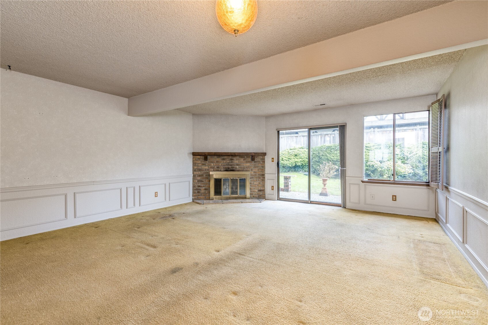 317 SW 112th Street Seattle WA 98146