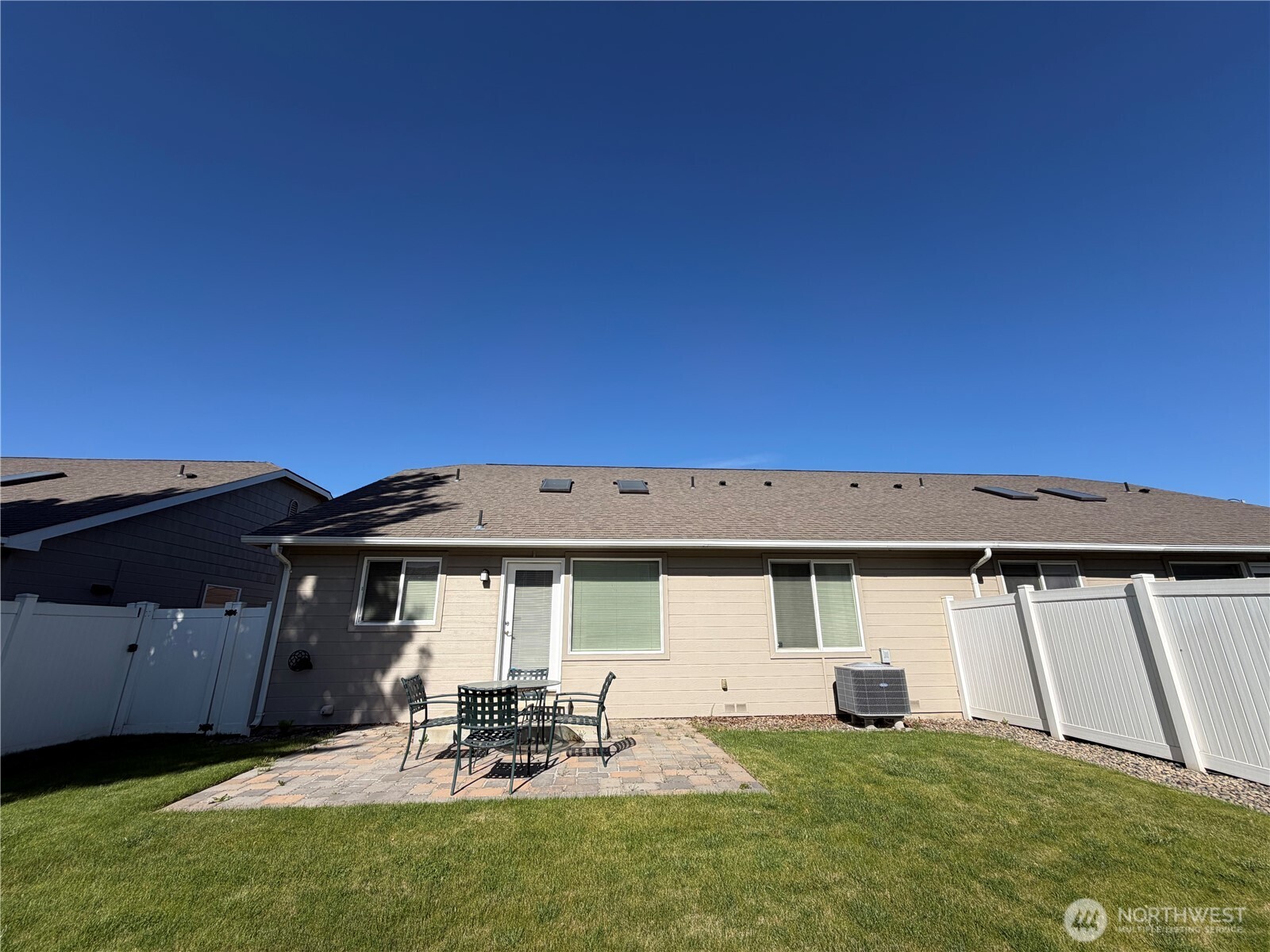 913 S 90th Avenue Yakima WA 98908