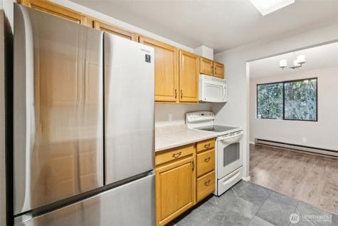 5502 220th Street SW Mountlake Terrace WA 98043