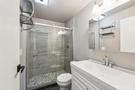 5502 220th Street SW Mountlake Terrace WA 98043