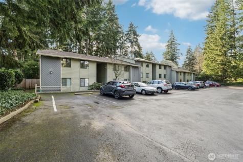 5502 220th Street SW Mountlake Terrace WA 98043