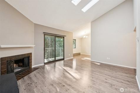 5502 220th Street SW Mountlake Terrace WA 98043