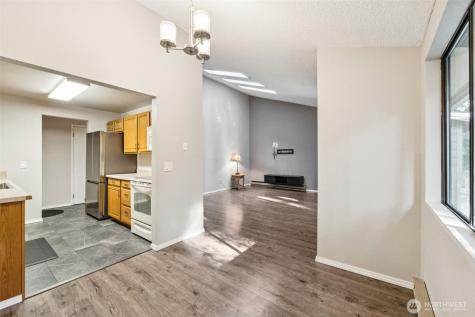 5502 220th Street SW Mountlake Terrace WA 98043