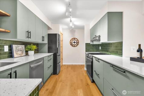 6717 110th Avenue NE Kirkland WA 98033