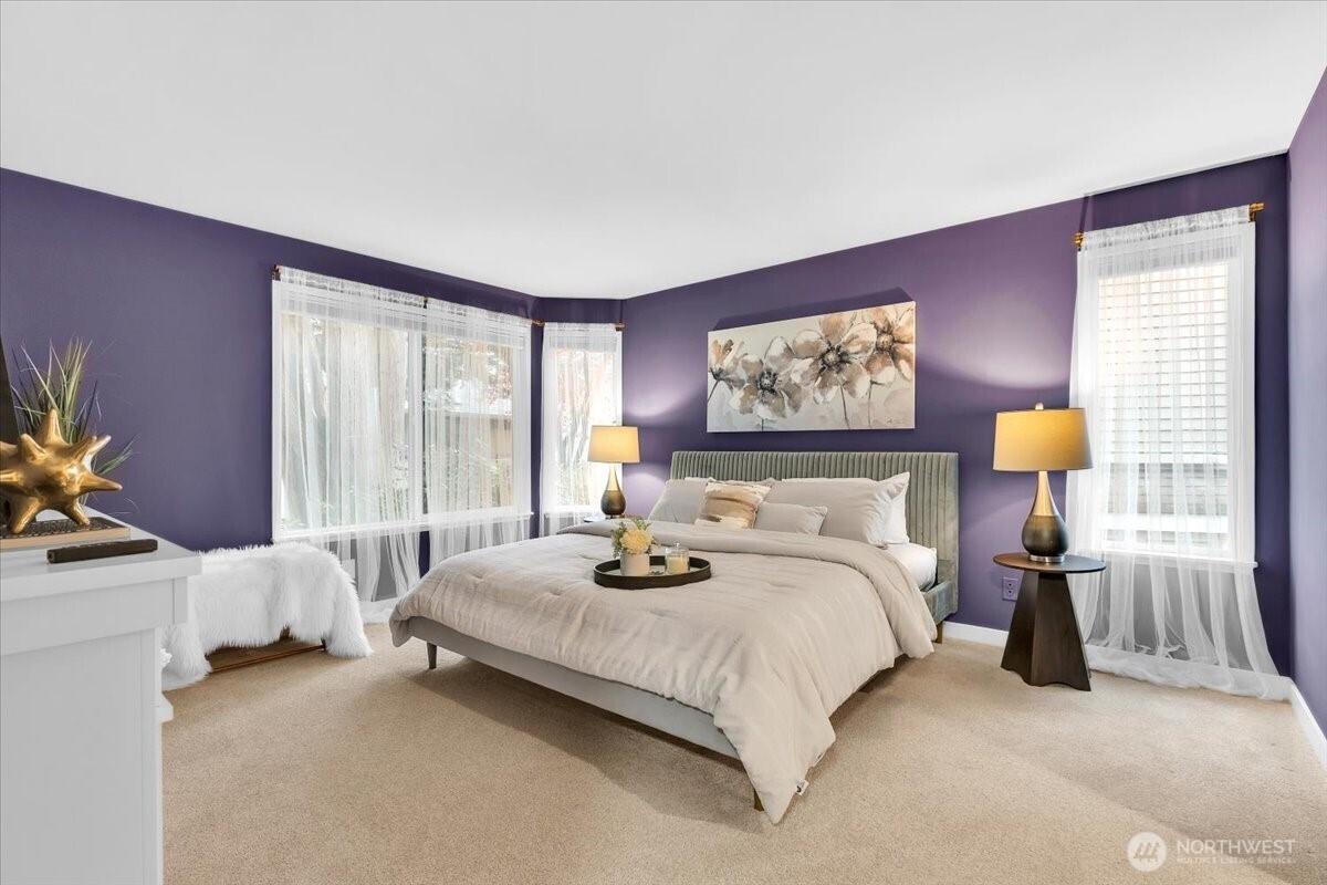 6717 110th Ave NE Kirkland WA 98033
