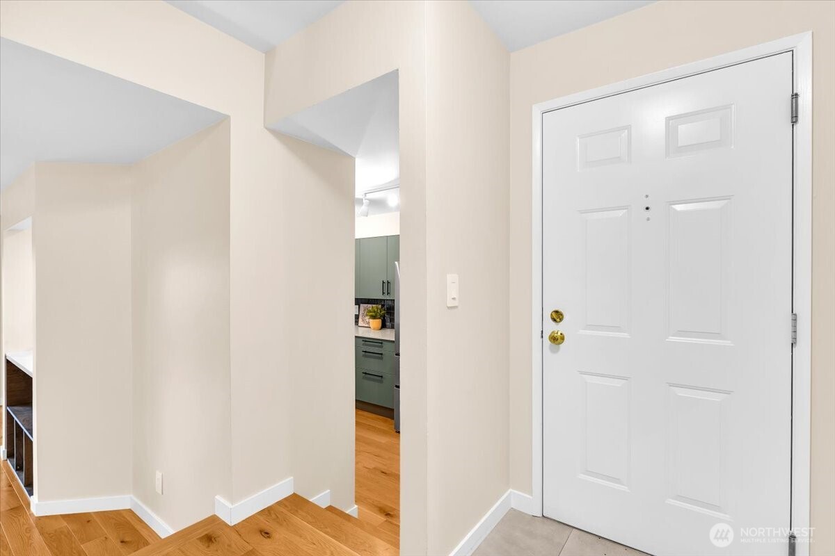 6717 110th Ave NE Kirkland WA 98033