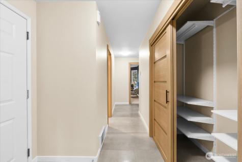 6717 110th Avenue NE Kirkland WA 98033