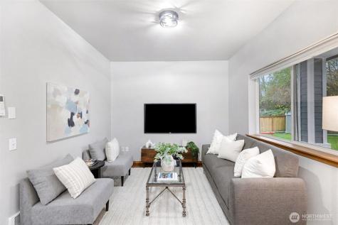 10724 21st Place W Everett WA 98204