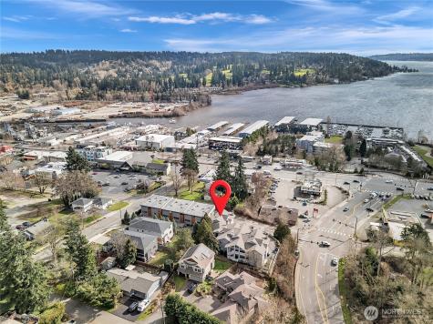 6100 NE 181st Street Kenmore WA 98028