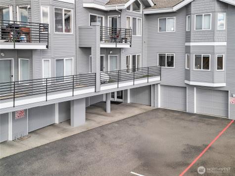 6100 NE 181st Street Kenmore WA 98028