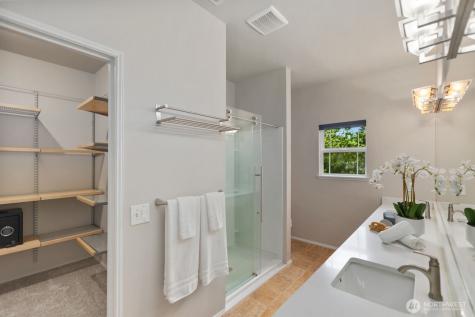 4493 248th Lane SE Sammamish WA 98029
