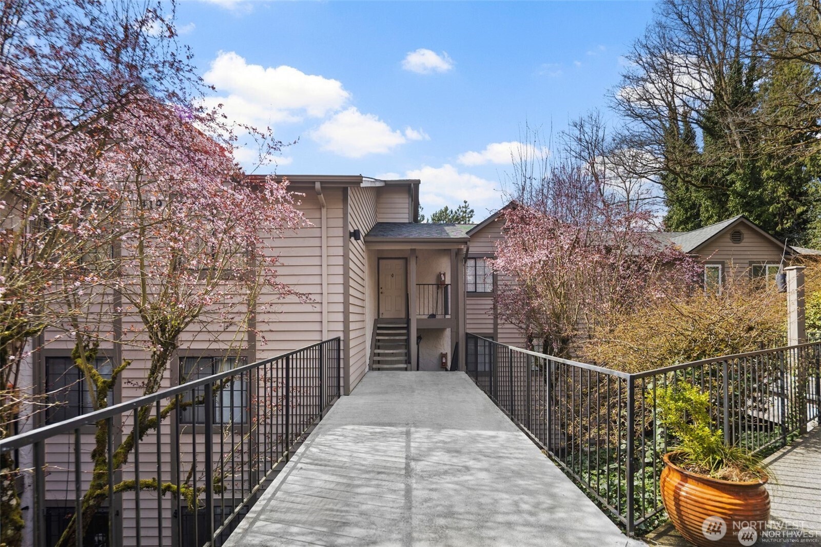 11419 99th Place NE Kirkland WA 98033