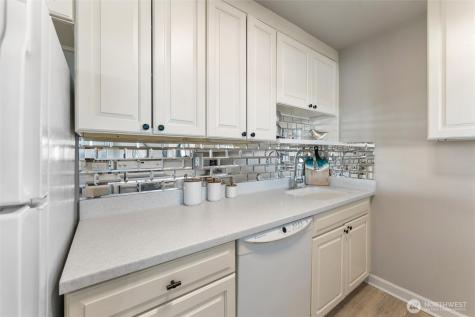 9500 Rainier Avenue S Seattle WA 98118