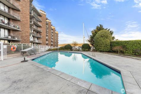 9500 Rainier Avenue S Seattle WA 98118