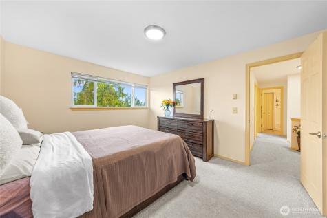 5713 122nd Avenue SE Bellevue WA 98006