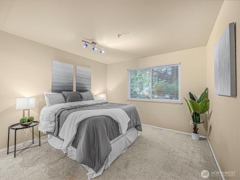 6527 200th Street SW Lynnwood WA 98036