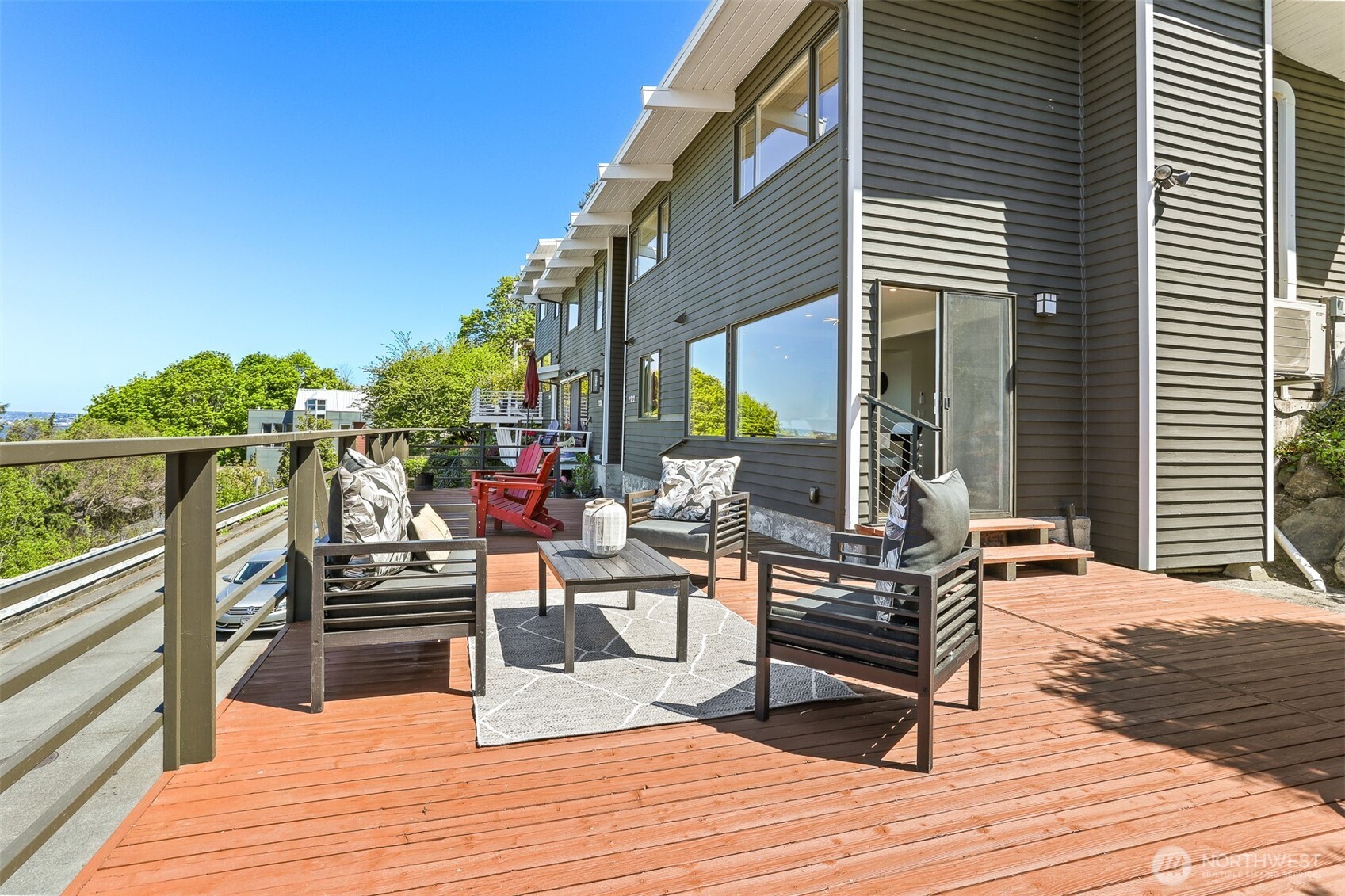 2122 Halleck Avenue SW Seattle WA 98116