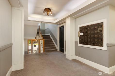 321 Boylston Avenue E Seattle WA 98102
