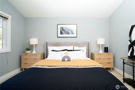 4815 NE 5th Street Renton WA 98059