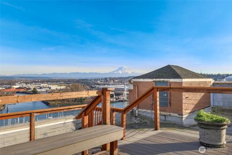 1120 Cliff Avenue Tacoma WA 98402