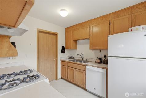 10919 63rd Street E Puyallup WA 98372