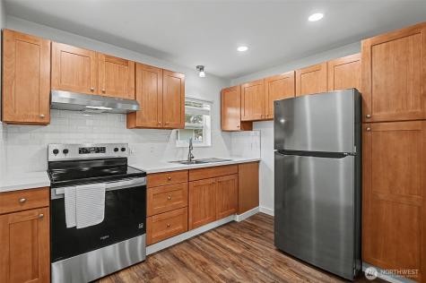 617 140th Street S Tacoma WA 98444