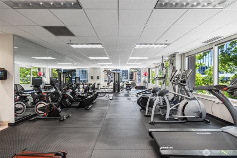 177 107th Avenue NE Bellevue WA 98004