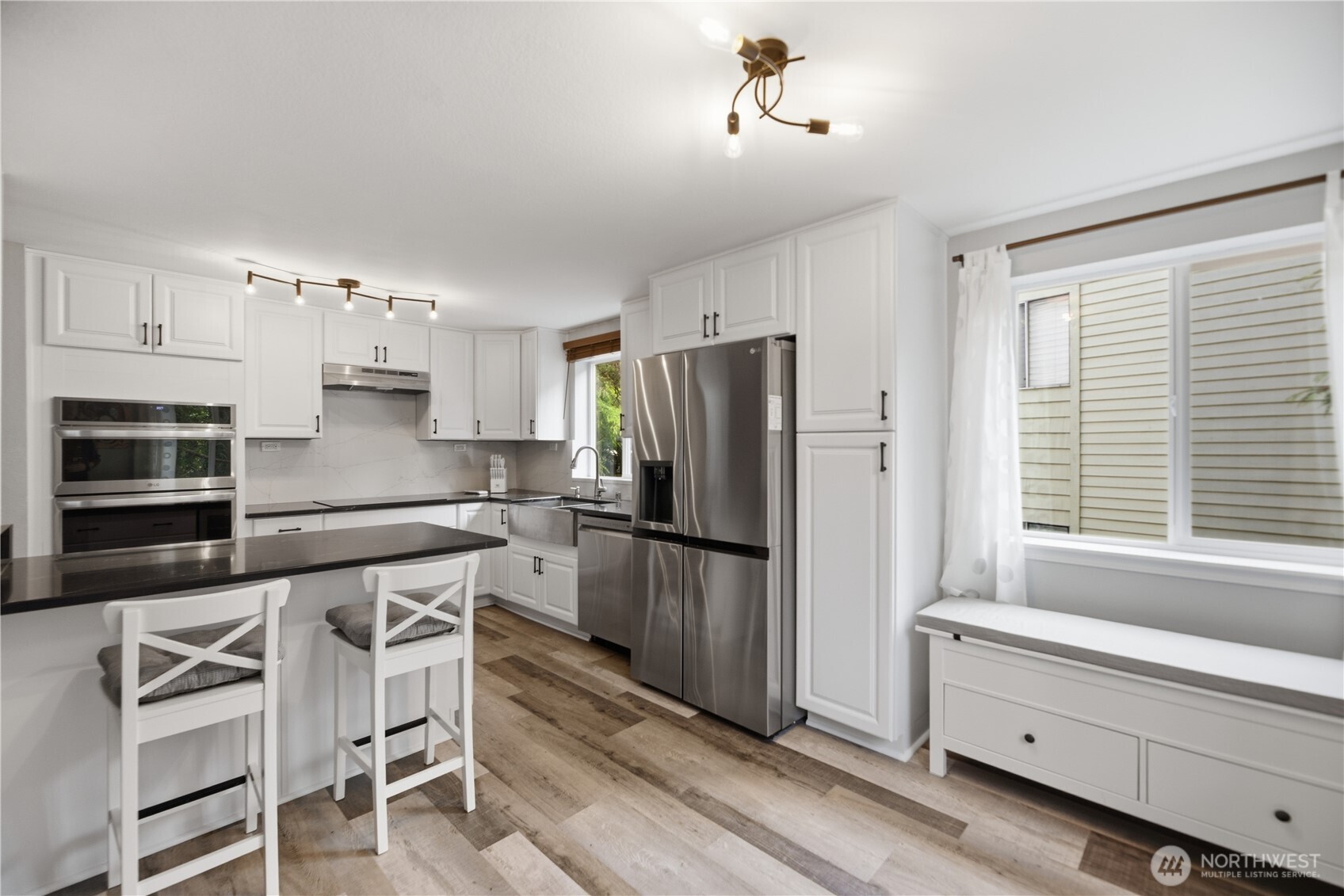 2721 NE 195th Street Lake Forest Park WA 98155