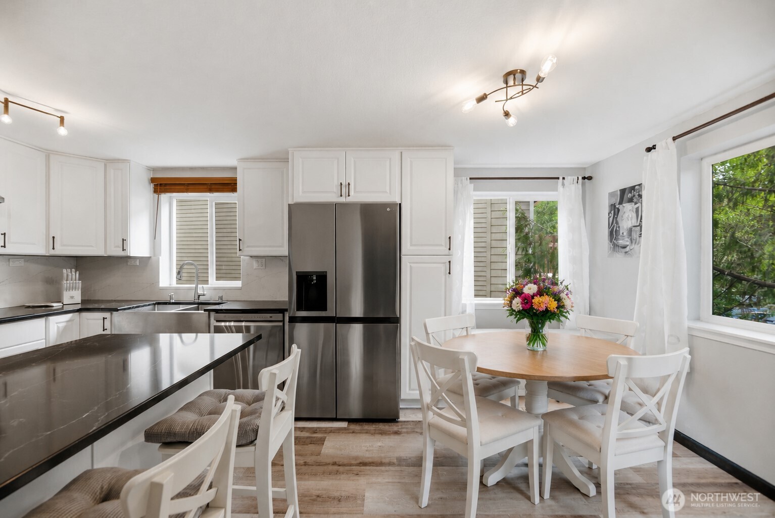 2721 NE 195th Street Lake Forest Park WA 98155