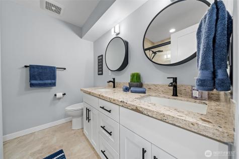 6439 NE 139th Avenue Redmond WA 98052