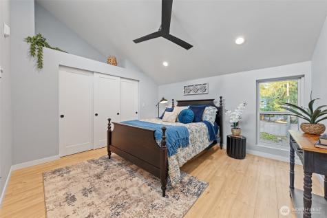 6439 NE 139th Avenue Redmond WA 98052