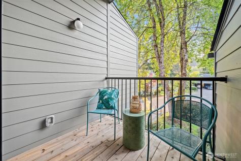 6439 NE 139th Avenue Redmond WA 98052