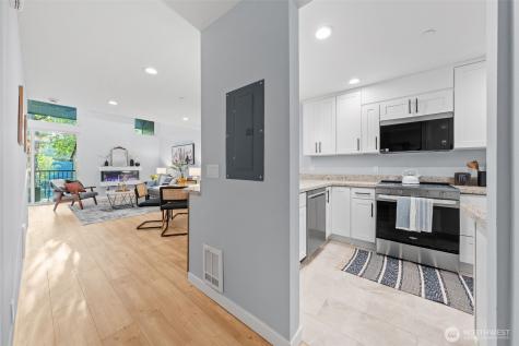 6439 NE 139th Avenue Redmond WA 98052