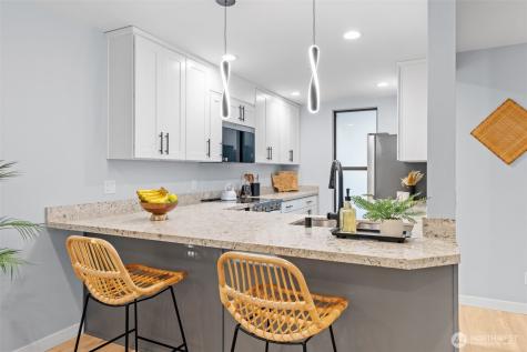 6439 NE 139th Avenue Redmond WA 98052